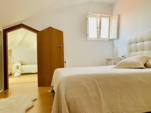 Ferienwohnung Apartamento Noia Centro Derecha Exterior foto
